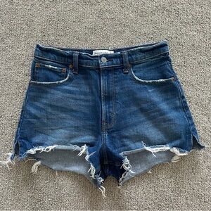 Abercrombie & Fitch The Cutoff Short High Rise 26/2‎